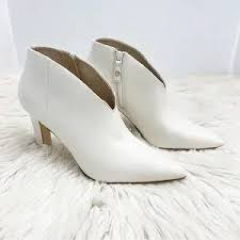Cole Haan Elegant Cream Ankle Booties